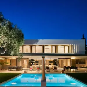 https://amantes-villas-and-suites.hotelschalkidiki.net